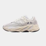 Adidas Yeezy Boost 700 Analog EG7596 (1)